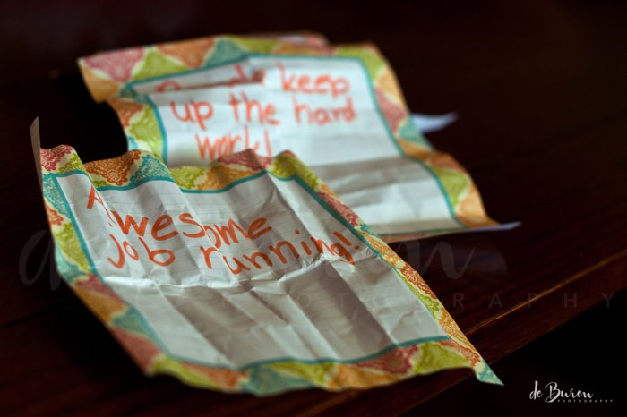 Jean_H_de_Buren_encouraging-2284